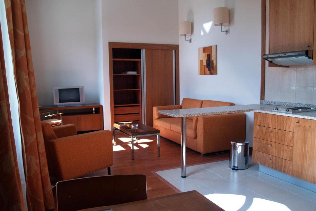 Hotel Apartamentos Geres Ribeiro ภายนอก รูปภาพ