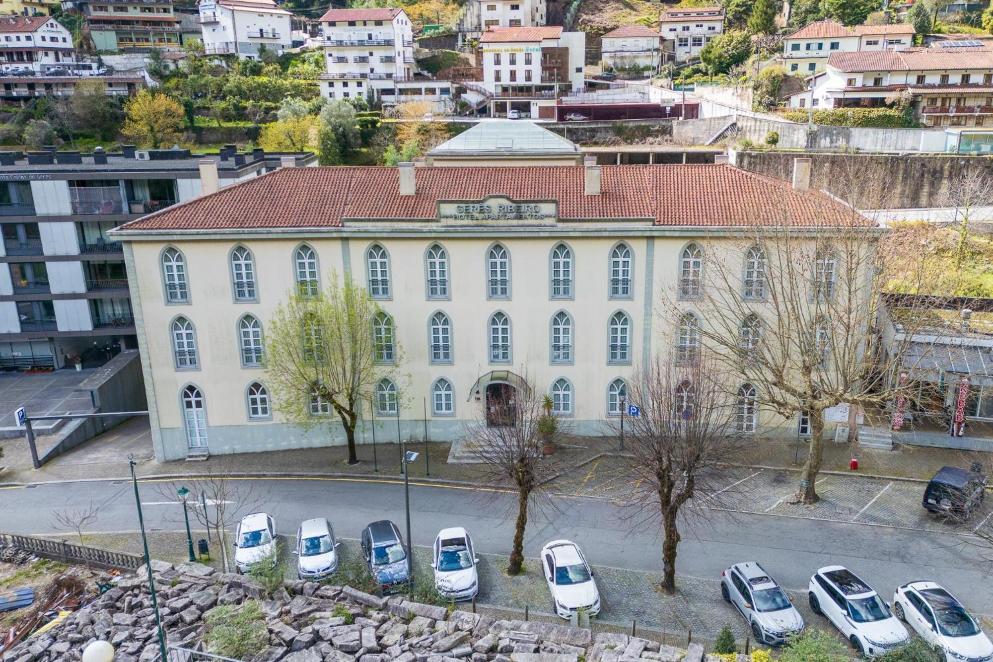 Hotel Apartamentos Geres Ribeiro ภายนอก รูปภาพ