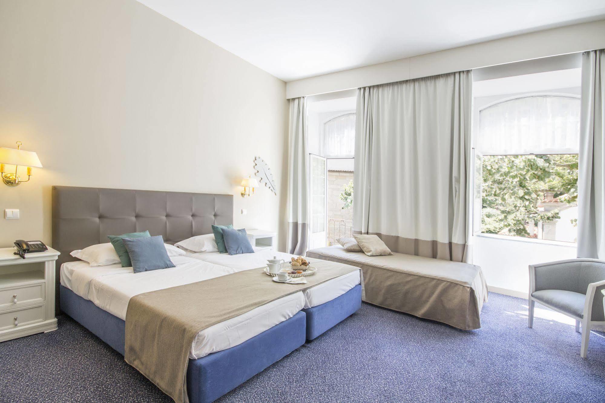 Hotel Apartamentos Geres Ribeiro ภายนอก รูปภาพ
