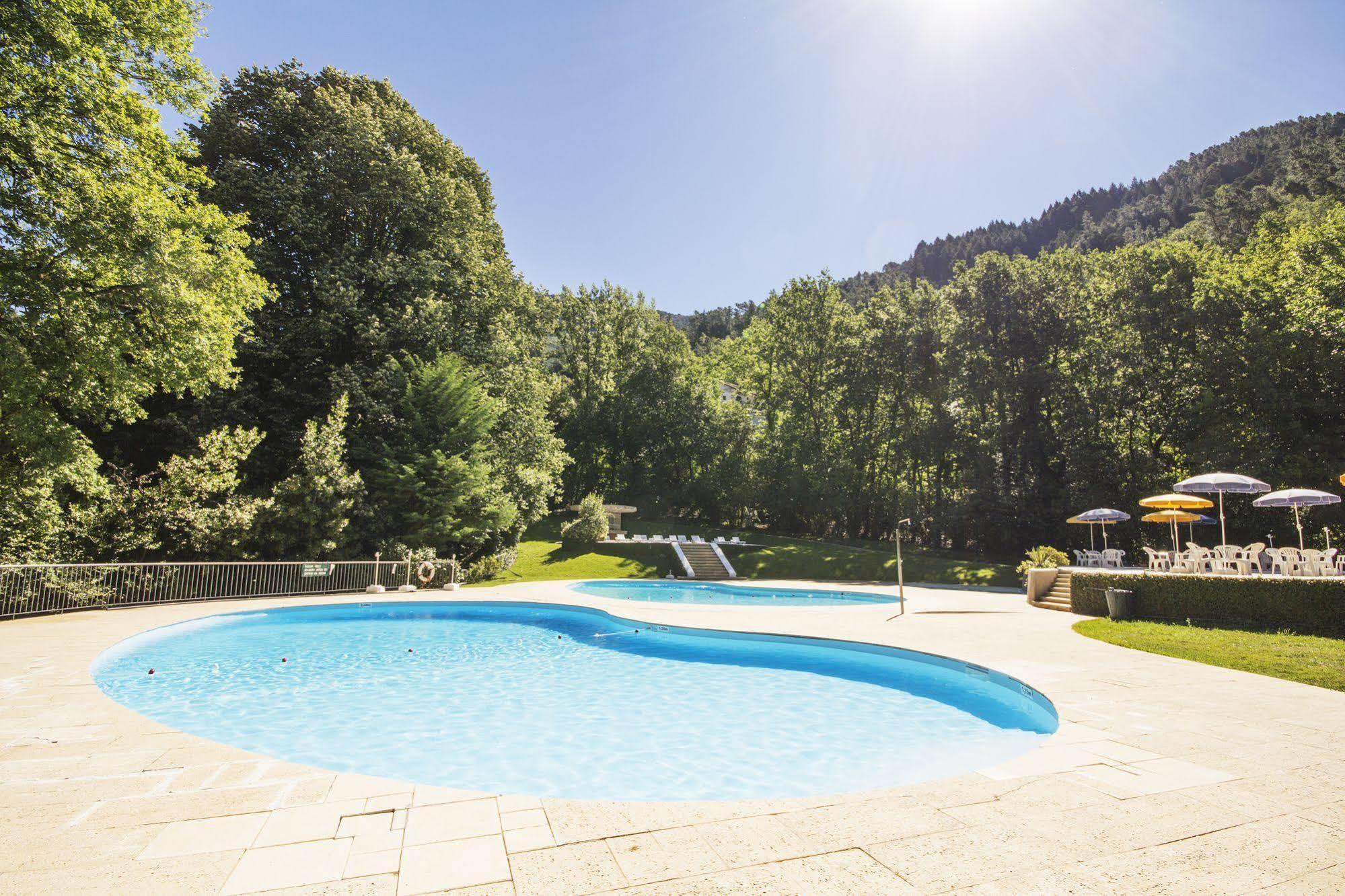 Hotel Apartamentos Geres Ribeiro ภายนอก รูปภาพ