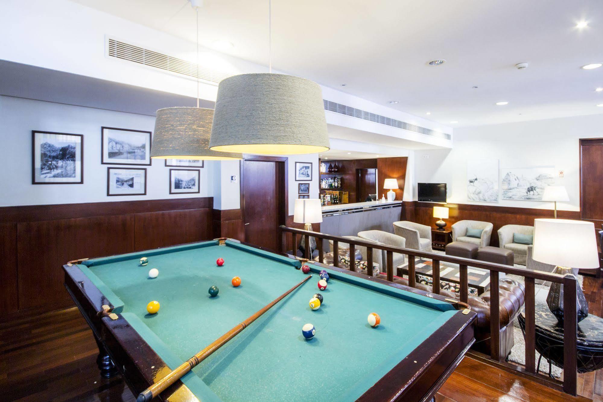 Hotel Apartamentos Geres Ribeiro ภายนอก รูปภาพ